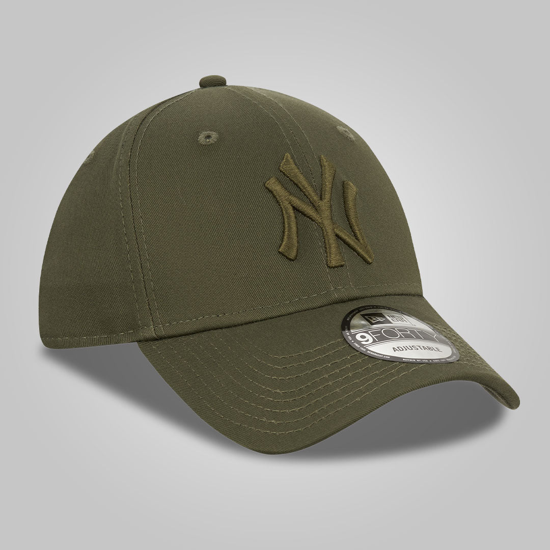 New York Yankees Khaki 9FORTY Snapback Cap
