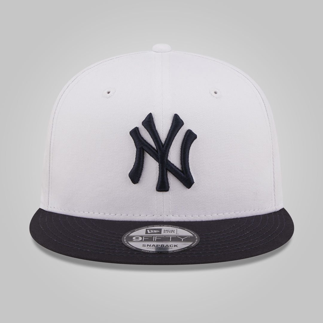 New York Yankees White 9FIFTY Snapback Cap