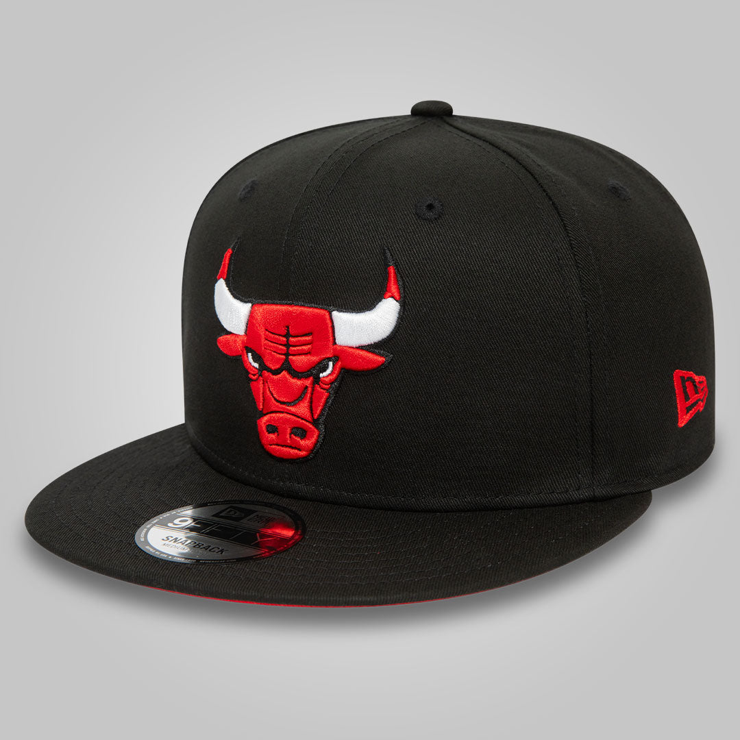 Chicago Bulls NBA Rear Logo Black 9FIFTY Snapback Cap