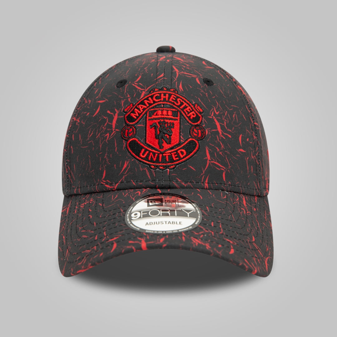 Manchester United FC Crinkle All Over Print Black 9FORTY Adjustable Cap