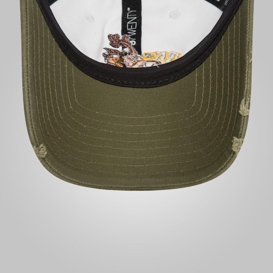 Taz Distressed White 9TWENTY Adjustable Cap