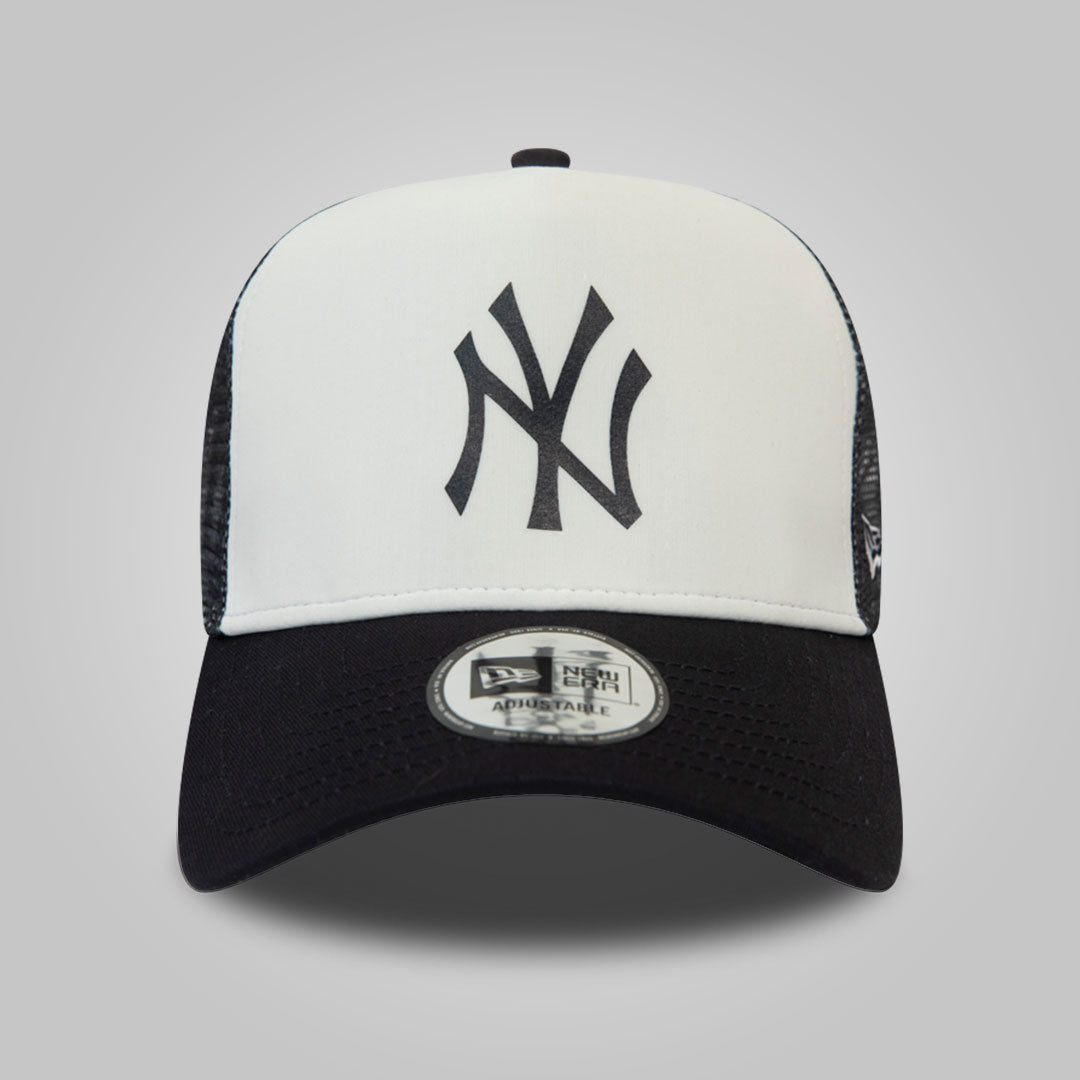 New York Yankees Team Colour White A-Frame Trucker Cap