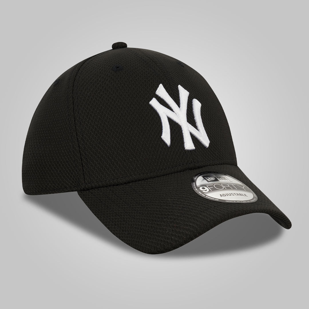 New York Yankees Diamond Era Black 9FORTY Cap