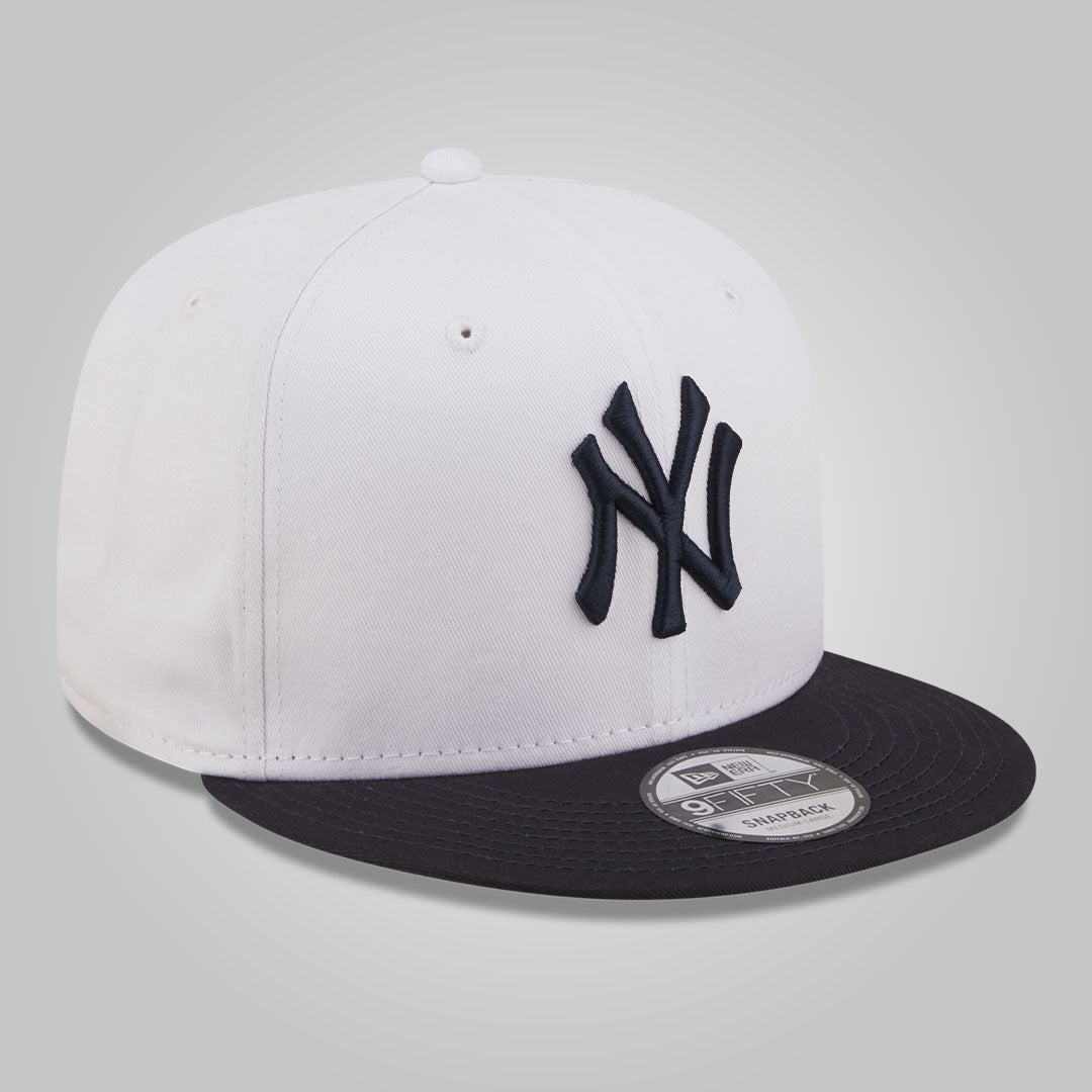 New York Yankees White 9FIFTY Snapback Cap