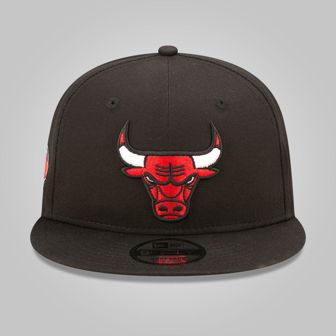 Chicago Bulls Team Side Patch Black 9FIFTY Snapback Cap