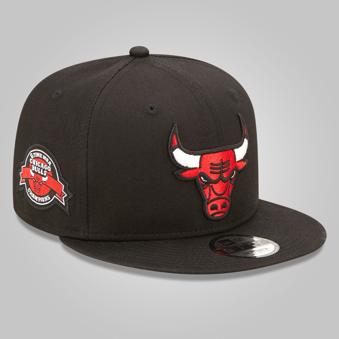 Chicago Bulls Team Side Patch Black 9FIFTY Snapback Cap