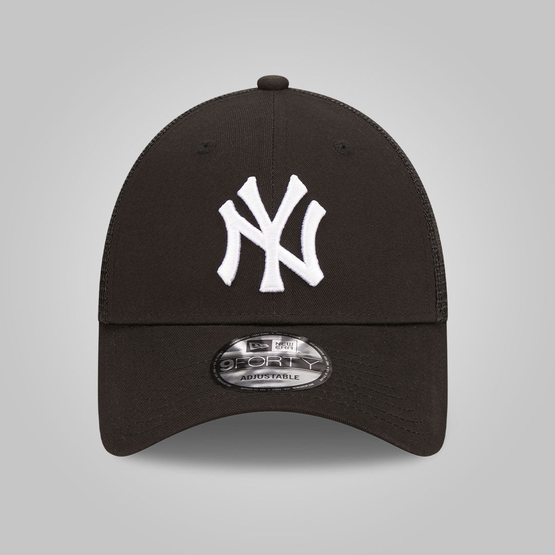 New York Yankees Home Field Black 9FORTY A-Frame Trucker Cap