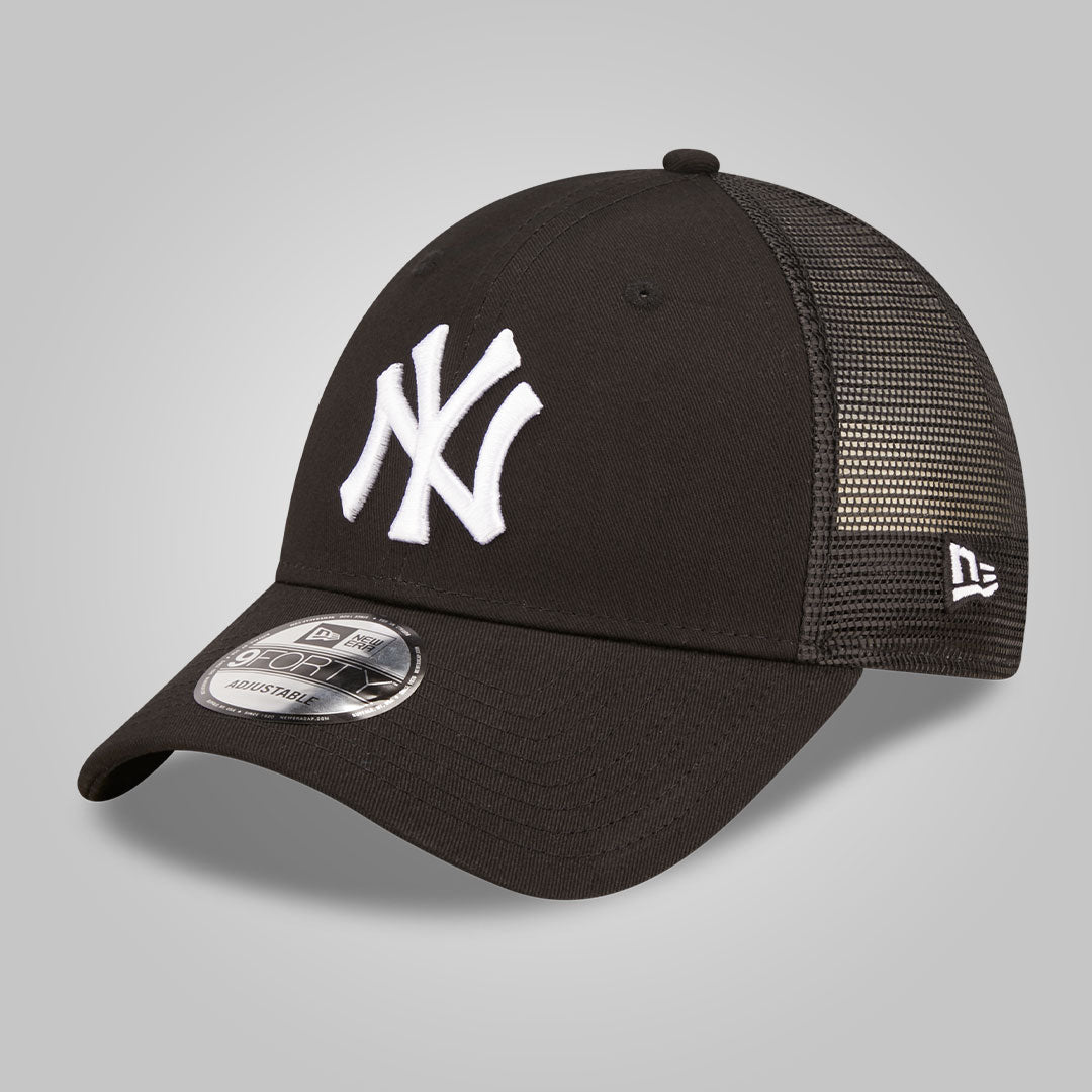 New York Yankees Home Field Black 9FORTY A-Frame Trucker Cap