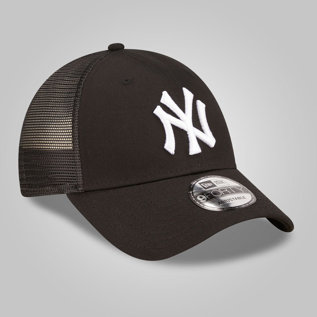 New York Yankees Home Field Black 9FORTY A-Frame Trucker Cap