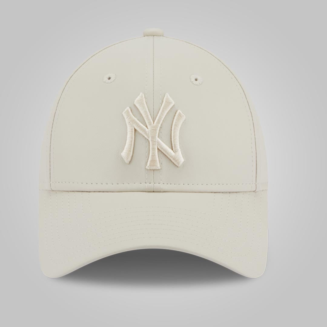 New York Yankees Faux Leather Womens Light Beige 9FORTY Adjustable Cap