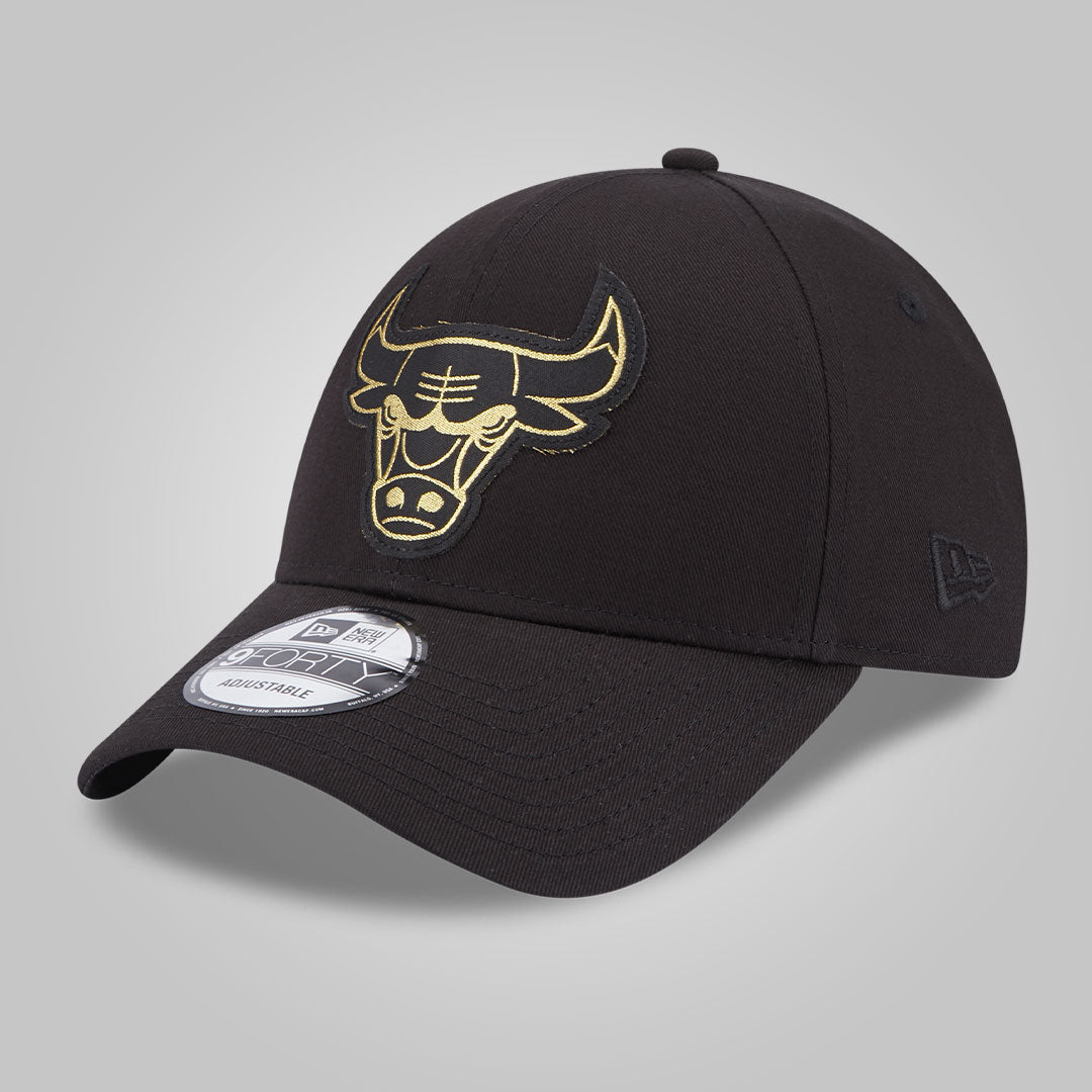 Chicago Bulls Metallic Badge Black 9FORTY Adjustable Cap