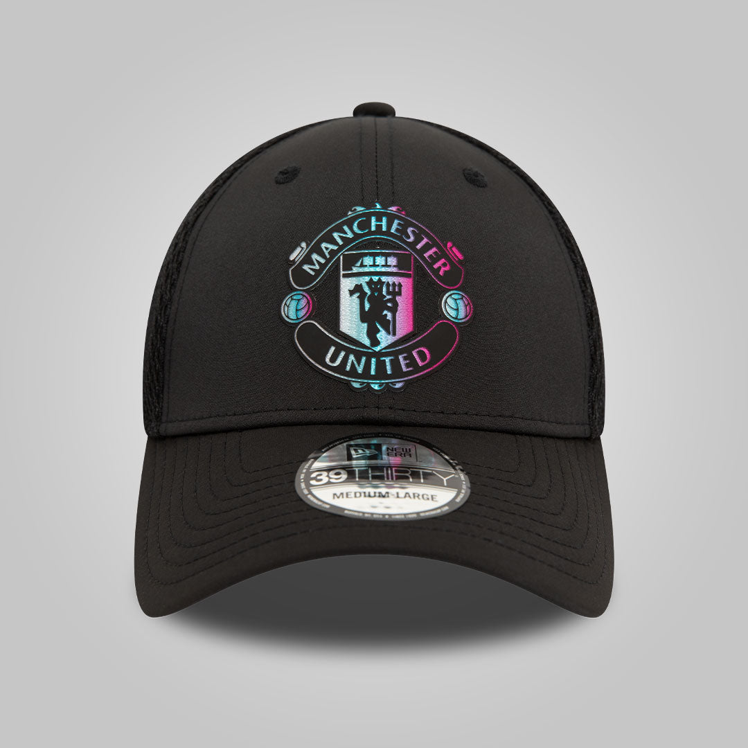 Manchester United FC Holographic Black Holographic 39THIRTY Stretch Fit Cap