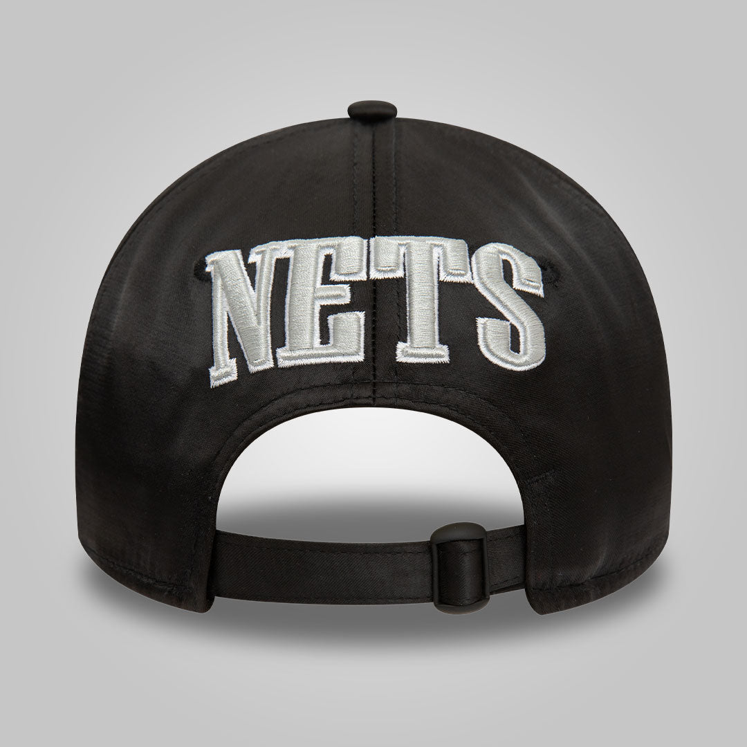 Brooklyn Nets NBA Satin Black 9TWENTY Adjustable Cap