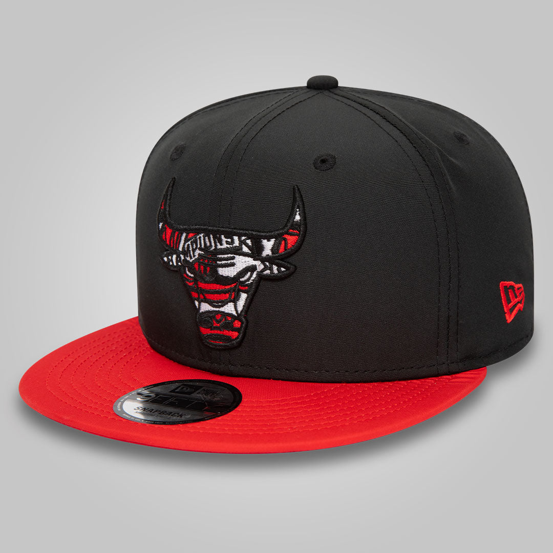 Chicago Bulls Infill Black 9FIFTY Snapback Cap