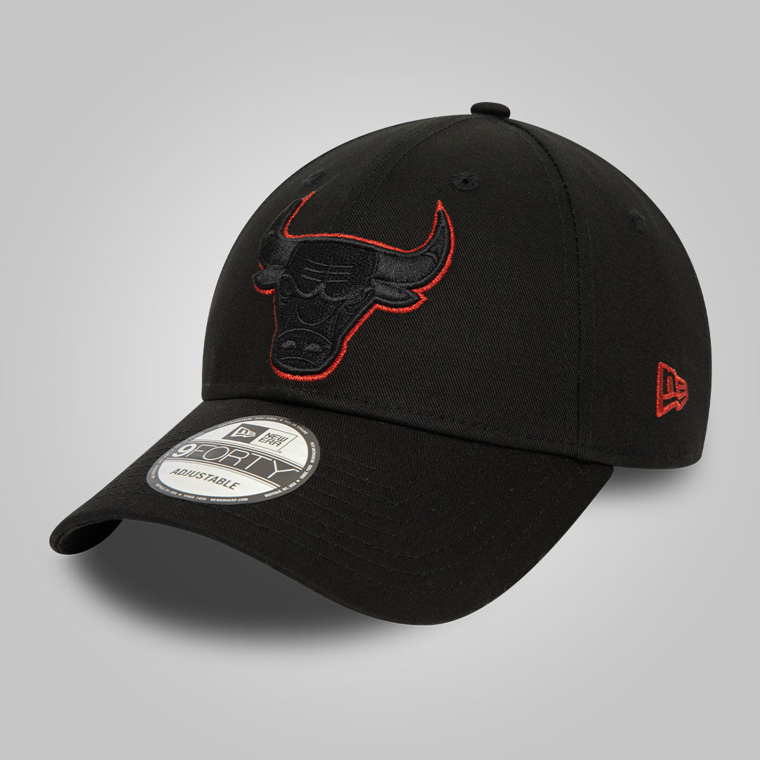 Chicago Bulls Metallic Outline Black 9FORTY Adjustable Cap