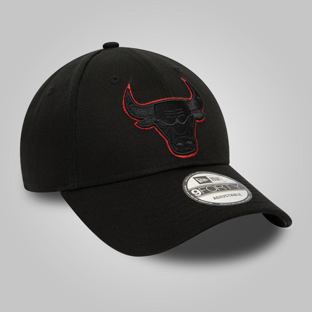 Chicago Bulls Metallic Outline Black 9FORTY Adjustable Cap