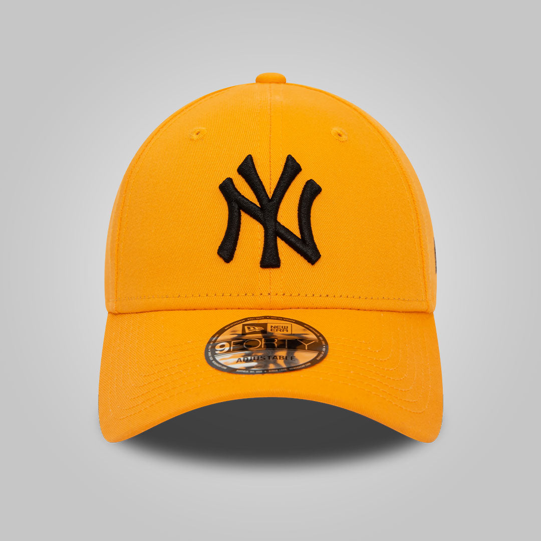 New York Yankees League Essential Papaya Smoothie 9FORTY Adjustable Cap