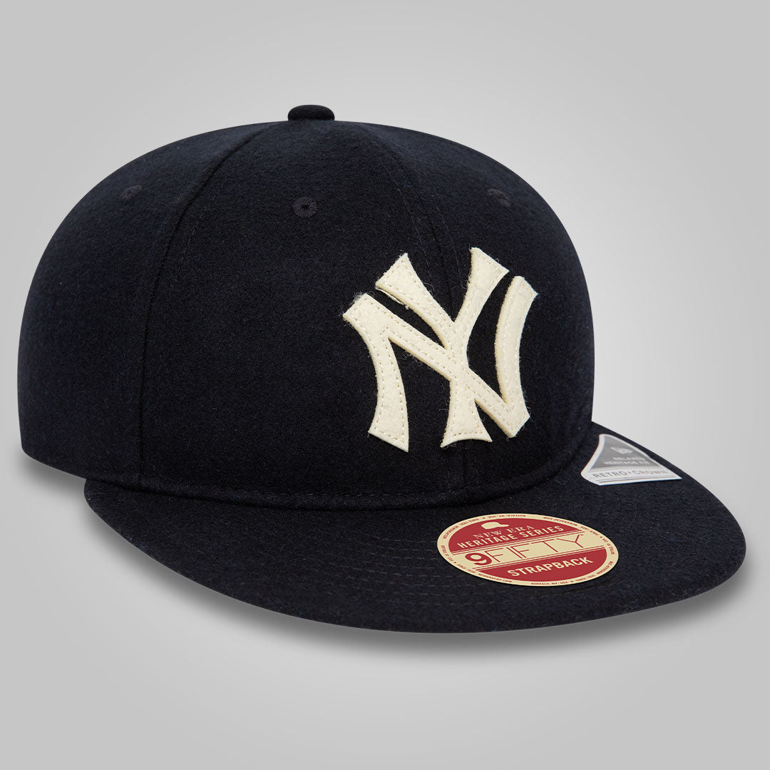 New York Yankees Heritage Series Navy Retro Crown 9FIFTY Strapback Cap