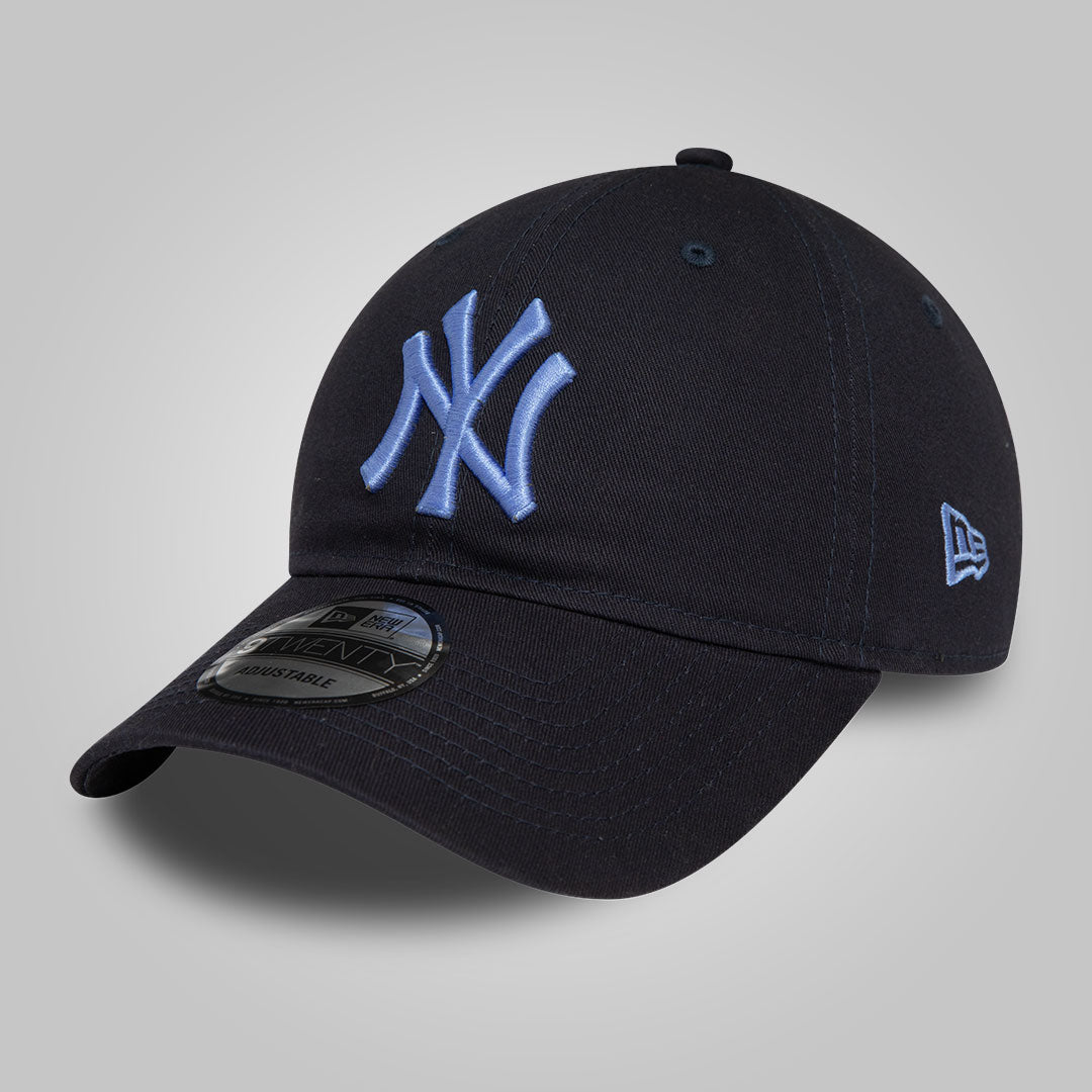 New York Yankees League Essential Navy 9TWENTY Adjustable Cap