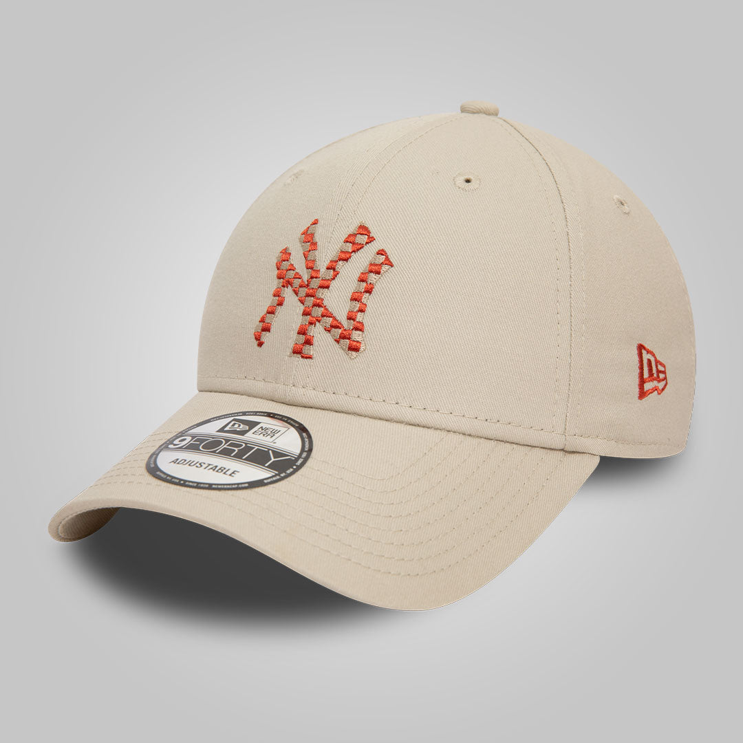 New York Yankees Seasonal Infill Light Beige 9FORTY Adjustable Cap