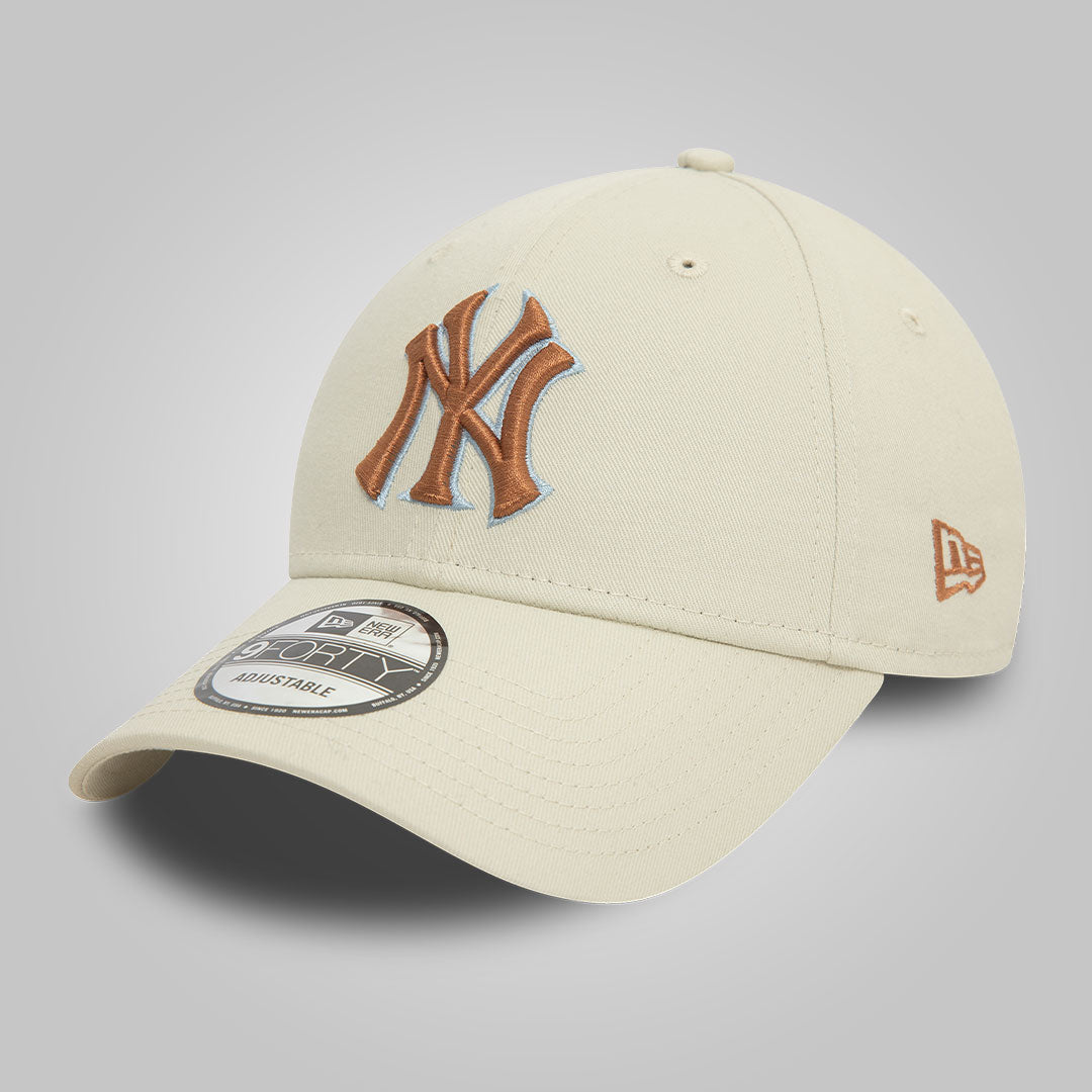 New York Yankees MLB Patch Off White 9FORTY Adjustable Cap