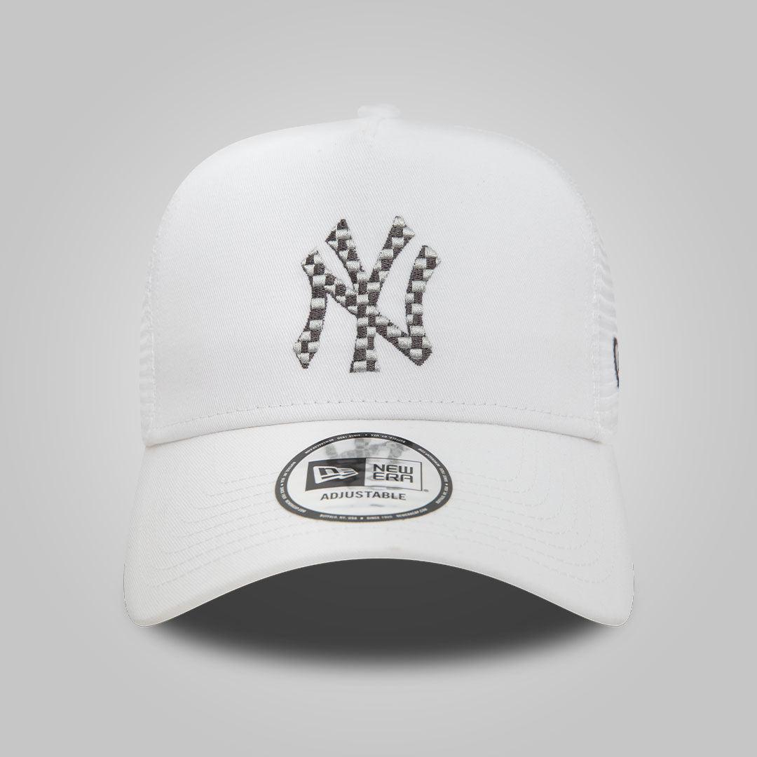 New York Yankees Seasonal Infill White A-Frame Trucker Cap