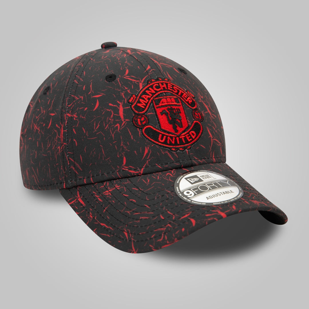 Manchester United FC Crinkle All Over Print Black 9FORTY Adjustable Cap