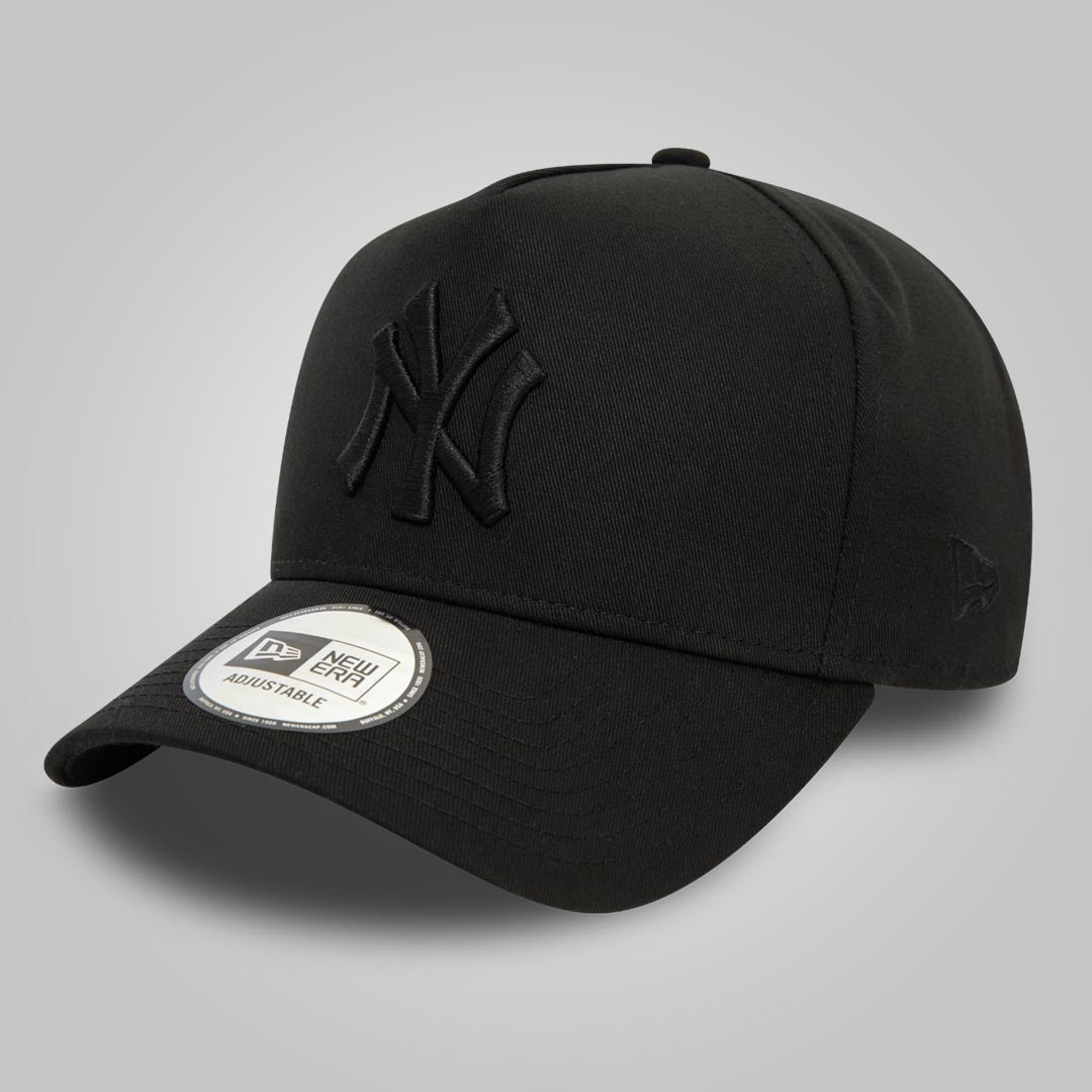 New York Yankees Monochrome Black 9FORTY E-Frame Adjustable Cap