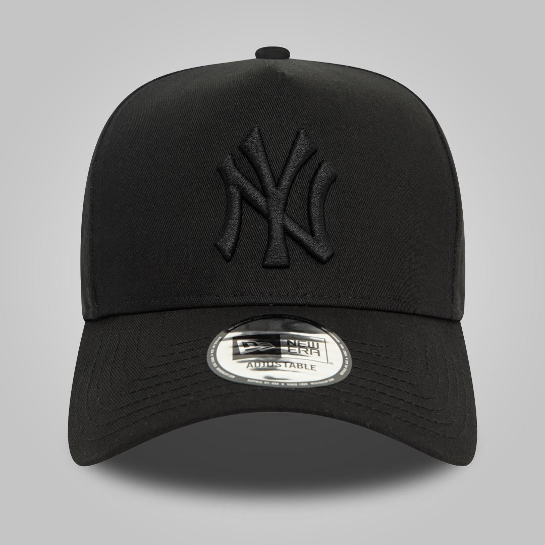 New York Yankees Monochrome Black 9FORTY E-Frame Adjustable Cap