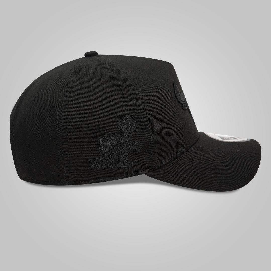 Chicago Bulls Monochrome Black 9FORTY E-Frame Adjustable Cap