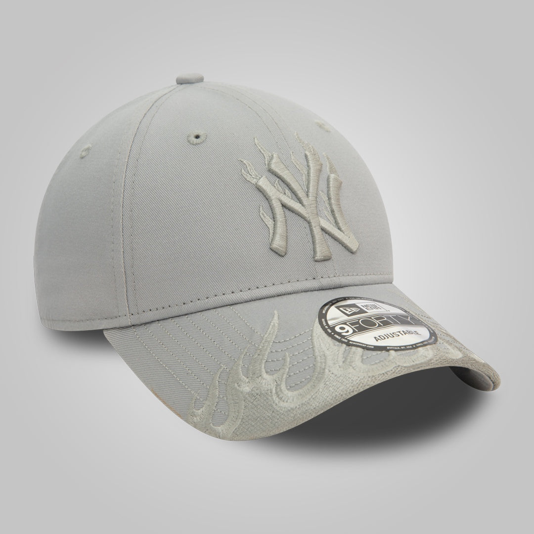 New York Yankees MLB Flame Grey 9FORTY Adjustable Cap