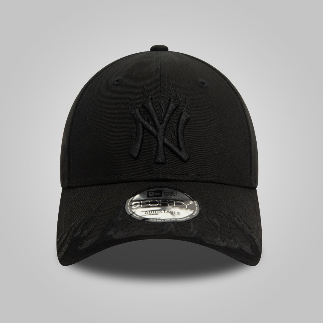 New York Yankees MLB Flame Black 9FORTY Adjustable Cap