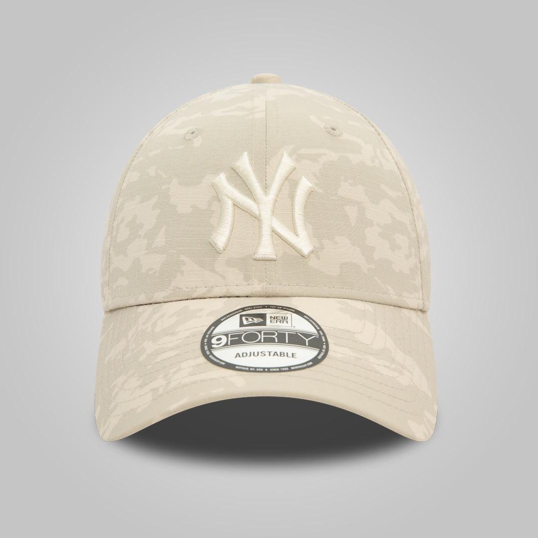 New York Yankees Tonal Camo All Over Print Light Beige 9FORTY Adjustable Cap