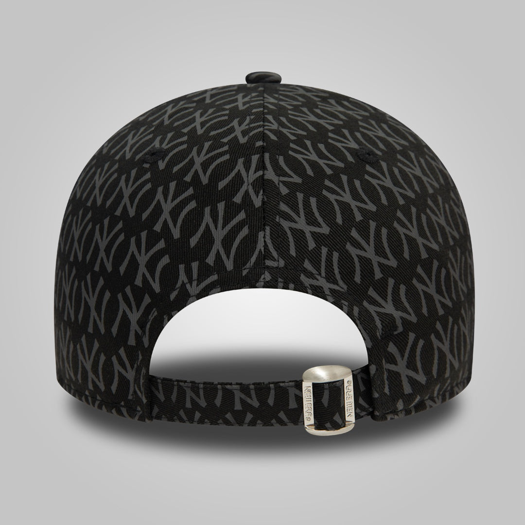 New York Yankees Team Monogram Black 9FORTY Adjustable Cap