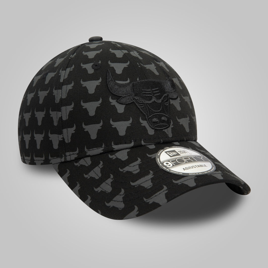 Chicago Bulls Team Monogram Black 9FORTY Adjustable Cap