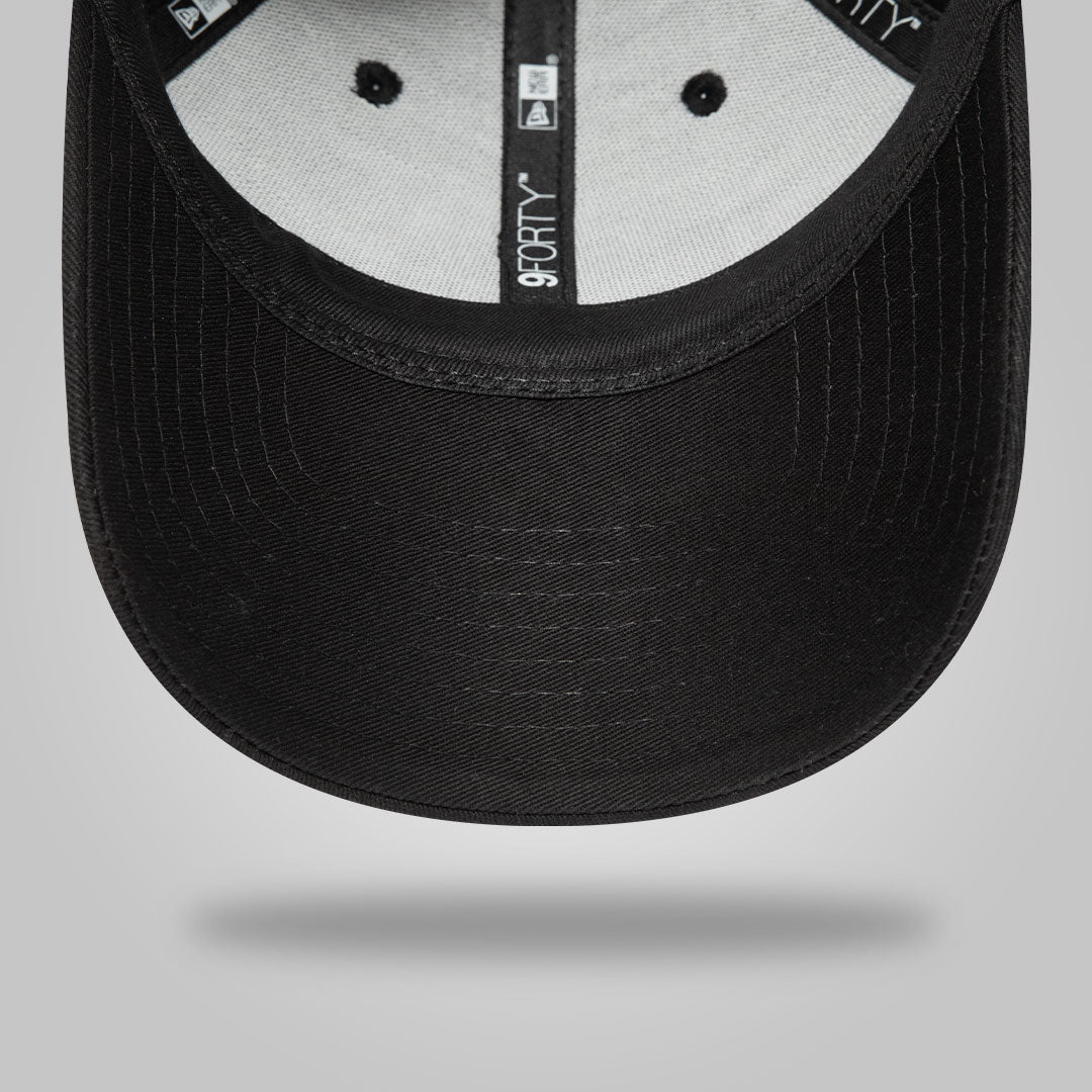 New York Yankees Essential Black 9FORTY Cap